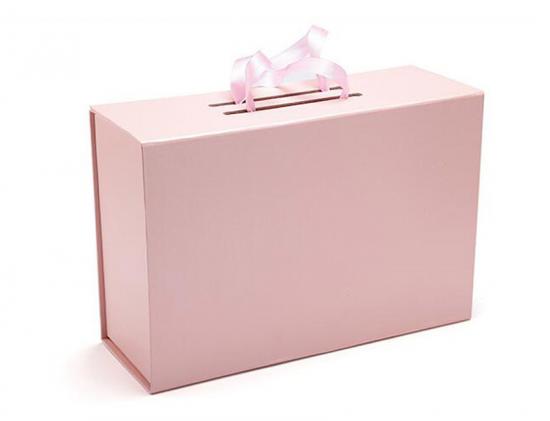 caja de regalo de papel rígido