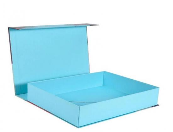 Folding shipping box